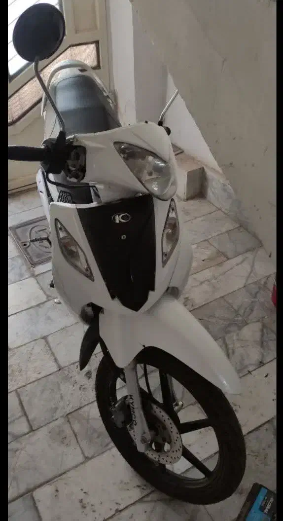 موتورسیکلت|موتورسیکلت|مشهد, هفت تیر (نه دره)|دیوار