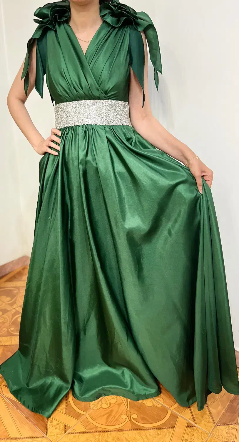 پیراهن مجلسی|لباس|تنکابن, |دیوار