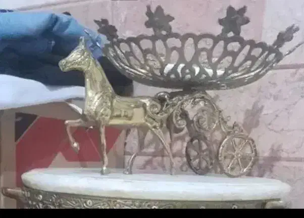 اسب شیرینی خوری برنز و۲تا گوزن سطل ودستمال سنگین|کلکسیون اشیاء عتیقه|اسلام‌شهر, شهرک سالور|دیوار