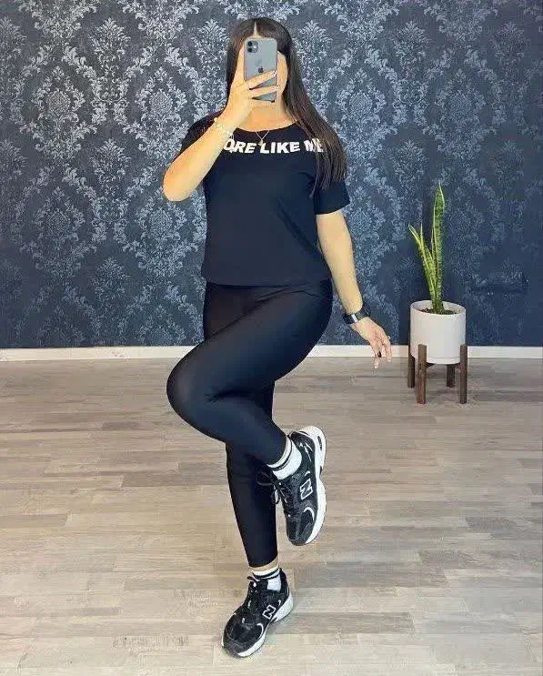 کراپ رومی انگلیسی|لباس|سبزوار, پیروزی|دیوار