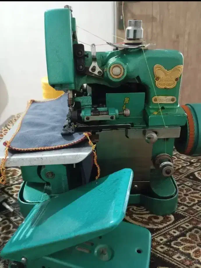 تعدادی چرخ خیاطی سردوز پروانه و برقی|چرخ خیاطی و ریسندگی|میناب, |دیوار