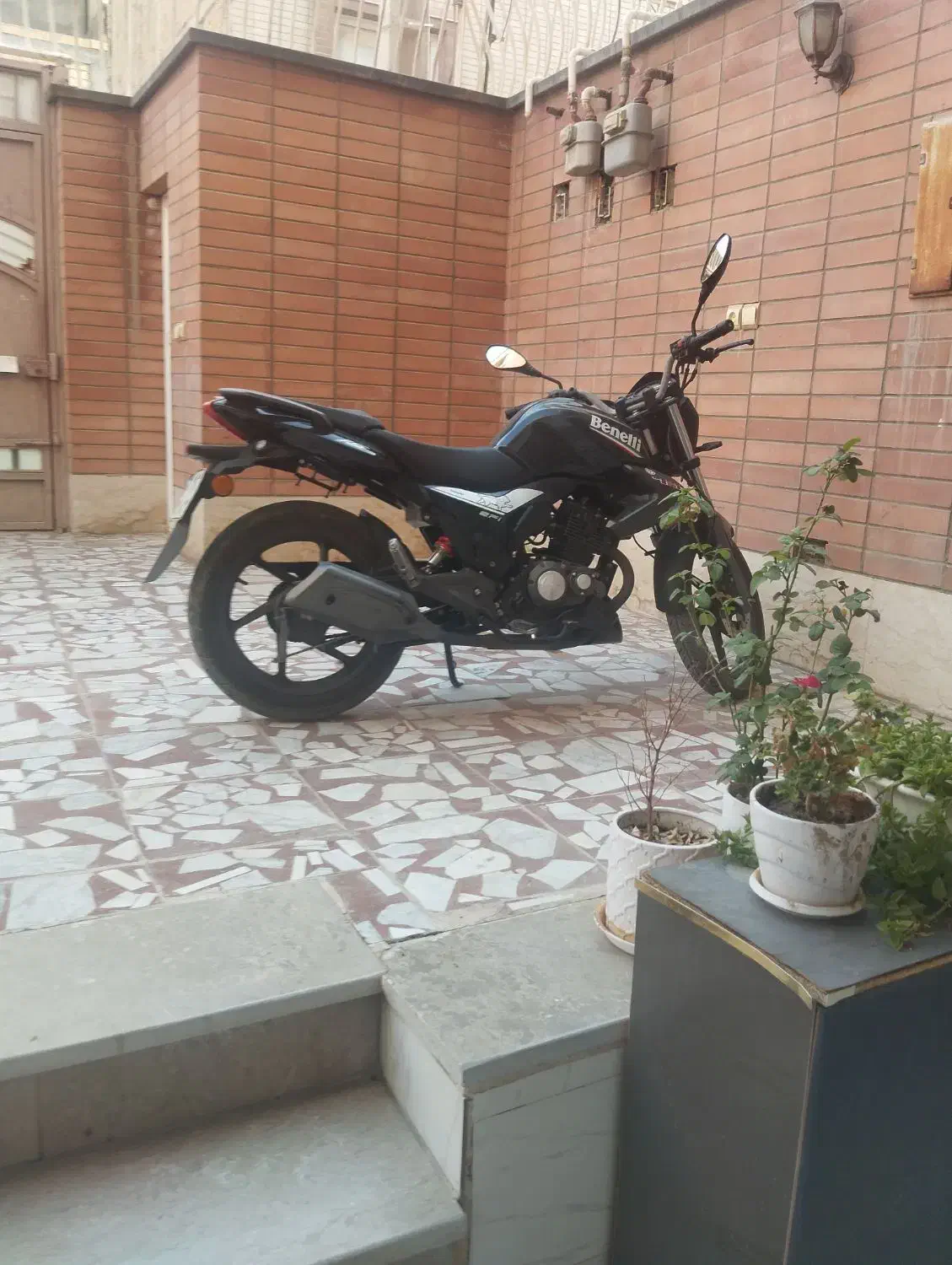 موتور بنلی1402|موتورسیکلت|اصفهان, باغ فدک|دیوار