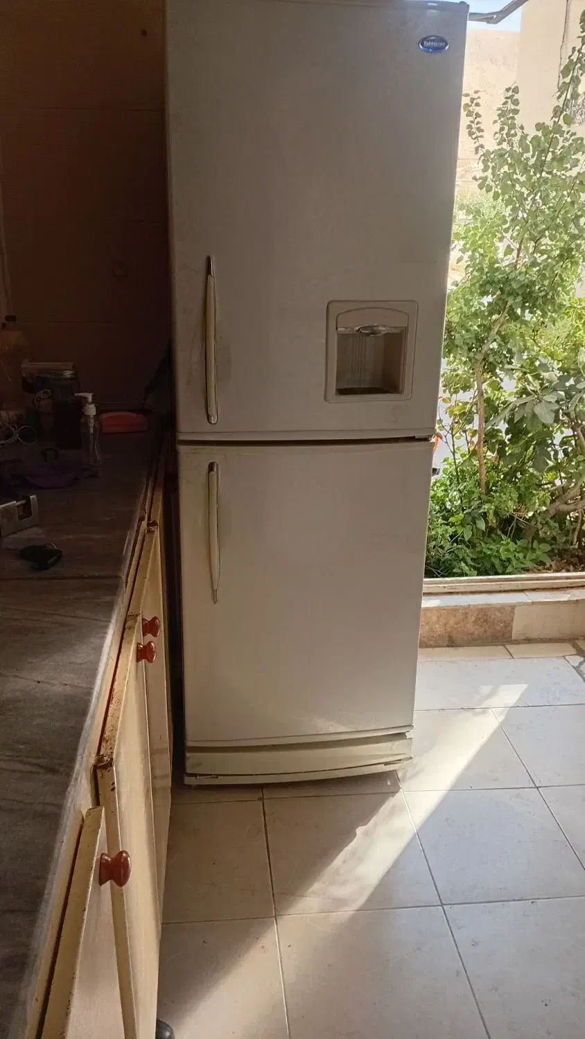 یخچال یخ ساران|یخچال و فریزر|مهدی شهر, |دیوار