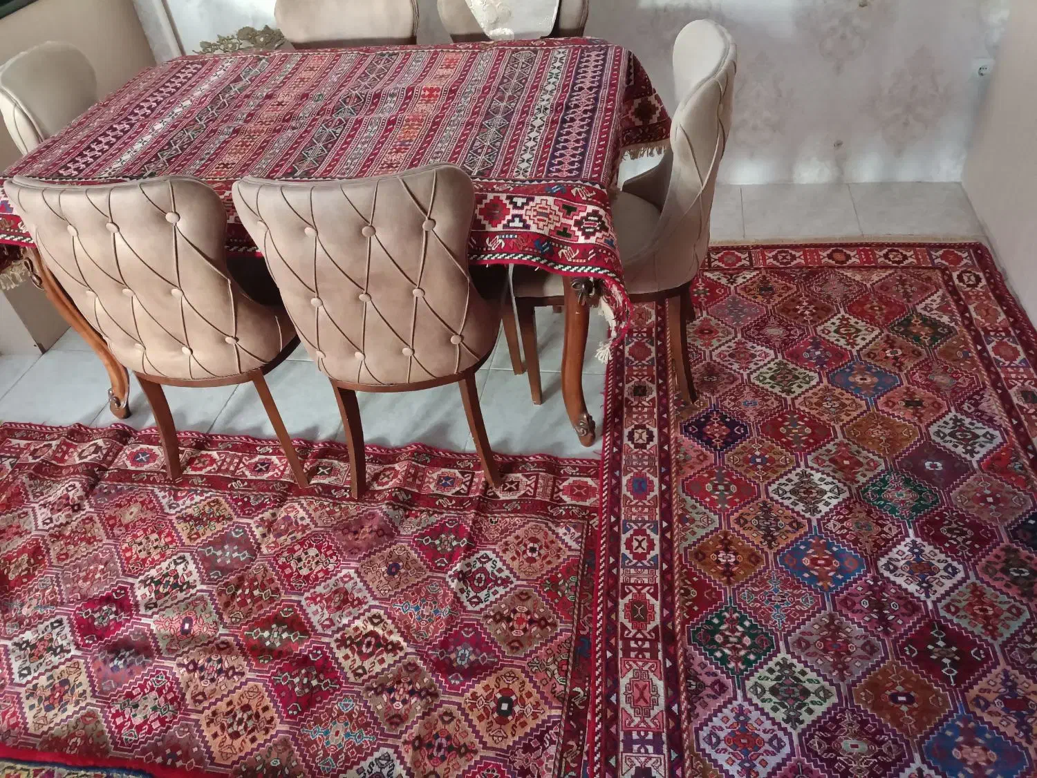 ورنی نماد هنر آذربایجان|گلیم، جاجیم، گبه|تبریز, |دیوار