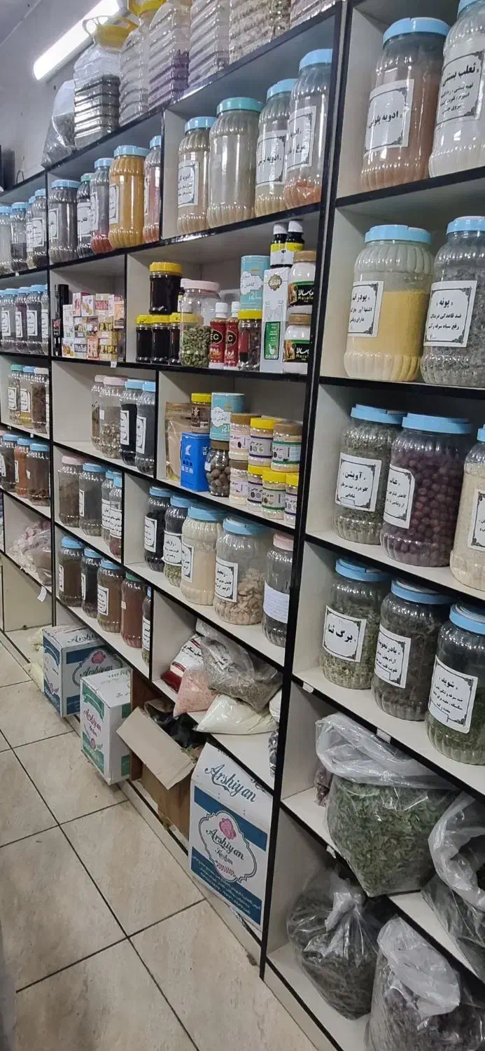 قفسه عطاری|کتابخانه، شلف، قفسههای دیواری|قم, شاه ابراهیم|دیوار