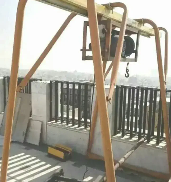 بتونیر ۳۵۰ لیتری وبالابر وکم کارکرد|مصالح و تجهیزات ساختمان|فرمهین, |دیوار