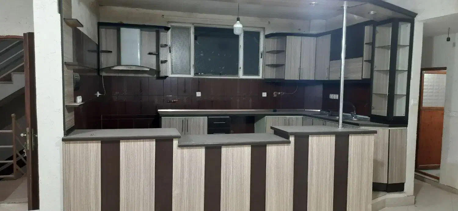 فروشی مرکز شهر|فروش مغازه و غرفه|اسفراین, |دیوار