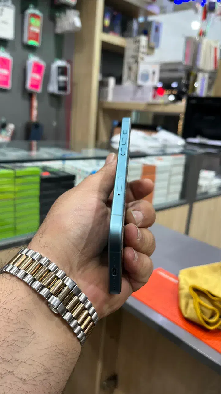 آیفون ۱۶ نرمال در حد آکبند ۲۵۶ گیگ سبز|موبایل|تهران, سلسبیل جنوبی|دیوار