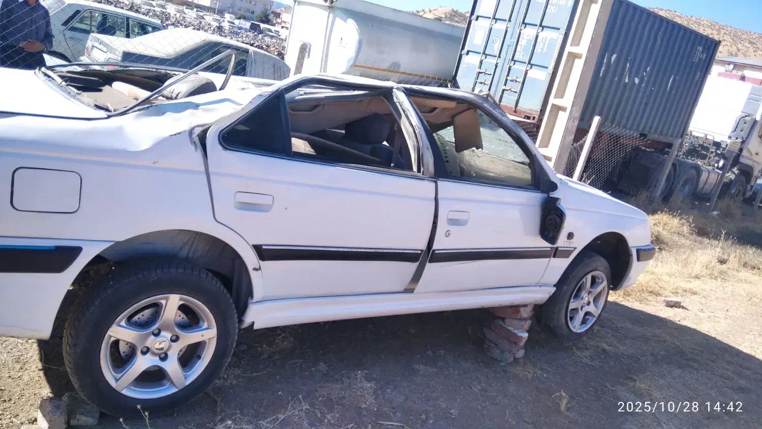 پژو پارس چپی مدل 93|خودرو سواری و وانت|مریوان, |دیوار