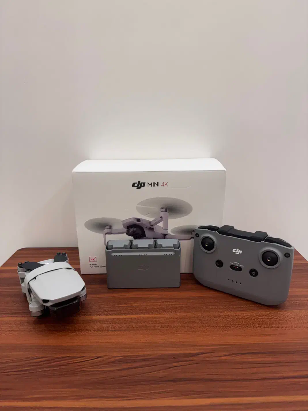 هلی شات dji mini 4k پک کومبو|دوربین عکاسی و فیلم‌برداری|تهران, تجریش|دیوار