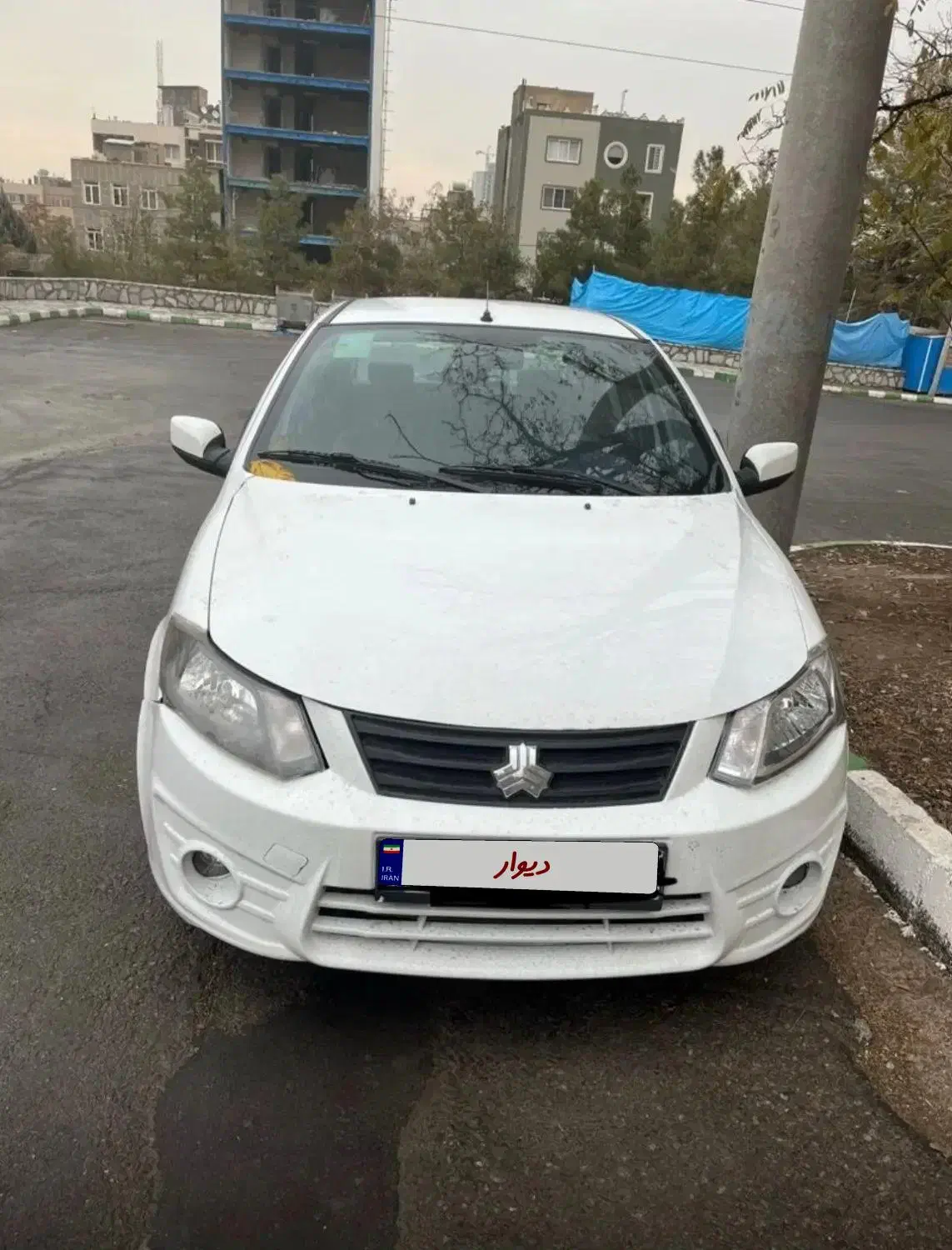 ساینا مدل ۹۸|خودرو سواری و وانت|مشهد, نیروی هوایی|دیوار