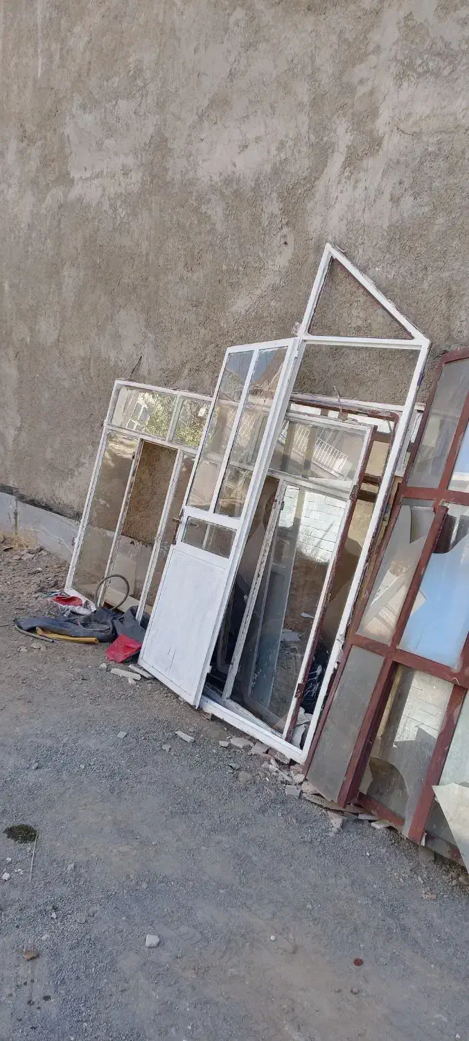 درب و پنجره|مصالح و تجهیزات ساختمان|سنندج, |دیوار