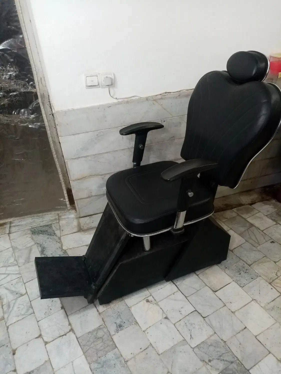 صندلی آرایشگاه فروشی فروشی سالم سالم|آرایشگاه و سالن‌های زیبایی|بیرجند, |دیوار