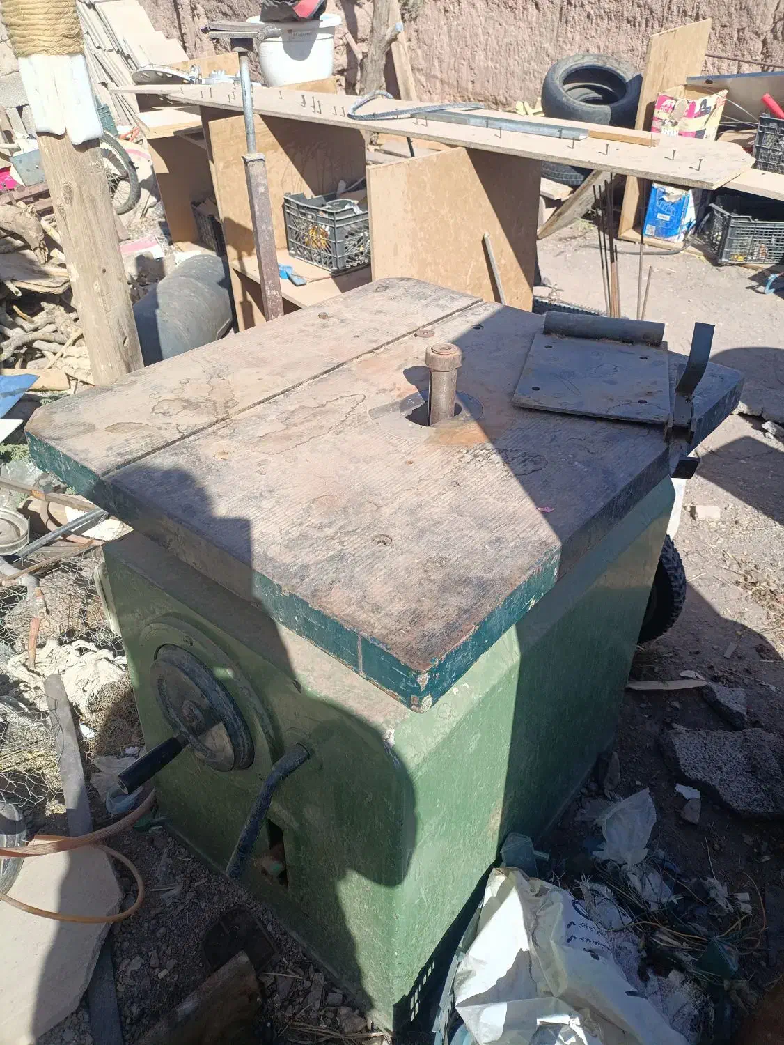 یک دستگاه فرز نجاری بزرگ A 90*90کاملا سالم|ابزارآلات|رفسنجان, |دیوار