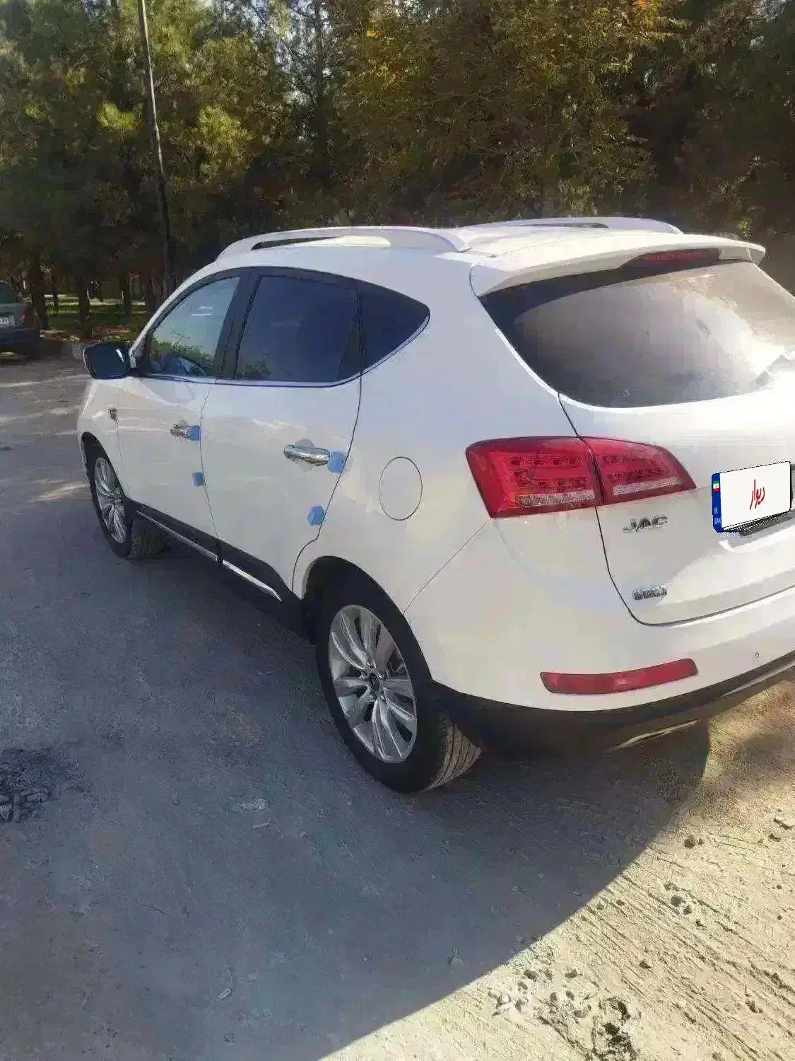 جک اس فایو s5مدل ۹۷ درحد صفر بدون نقطه|خودرو سواری و وانت|شیراز, شهرک بهشتی|دیوار