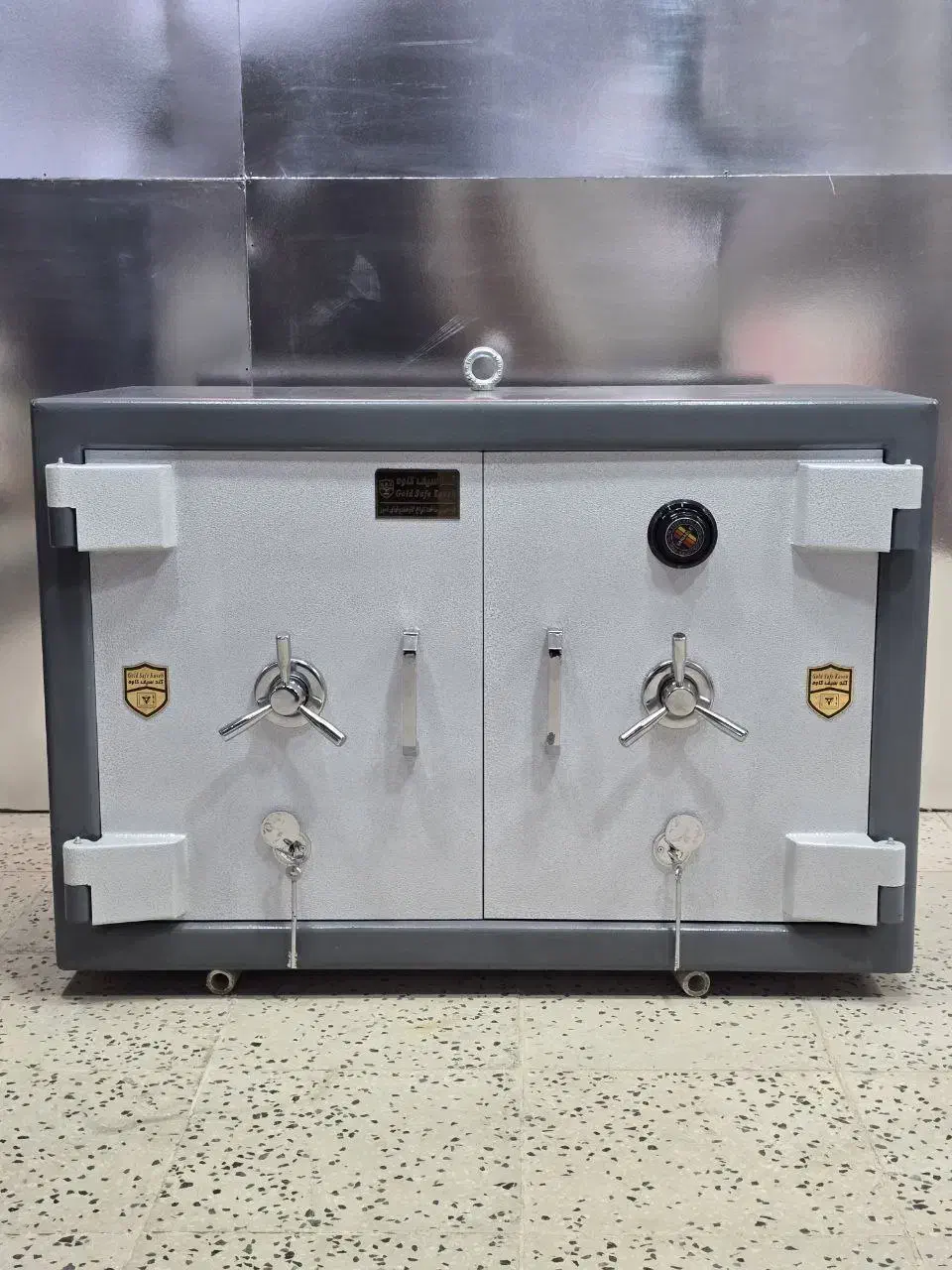 گاوصندوق زیرویترینی1متر عرض|ابزارآلات|قزوین, |دیوار