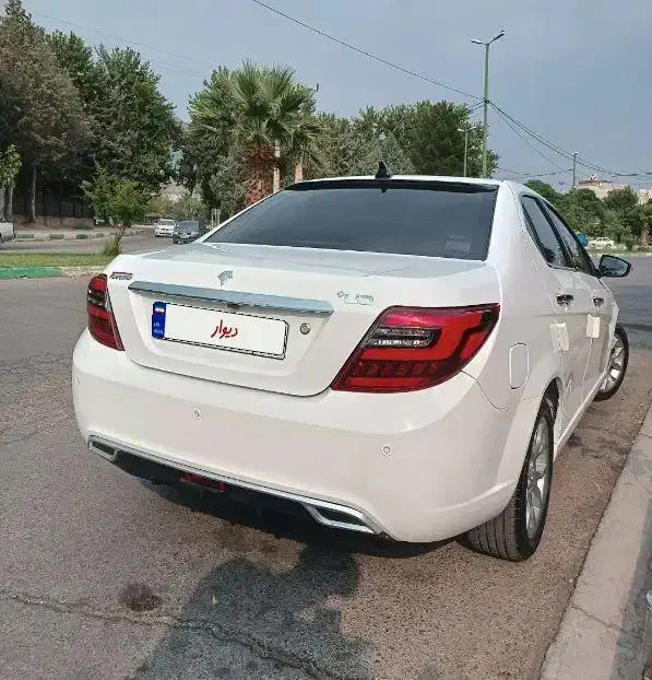 دنا پلاس توربو ۶ دنده ۱۴۰۲|خودرو سواری و وانت|خرم‌آباد, |دیوار