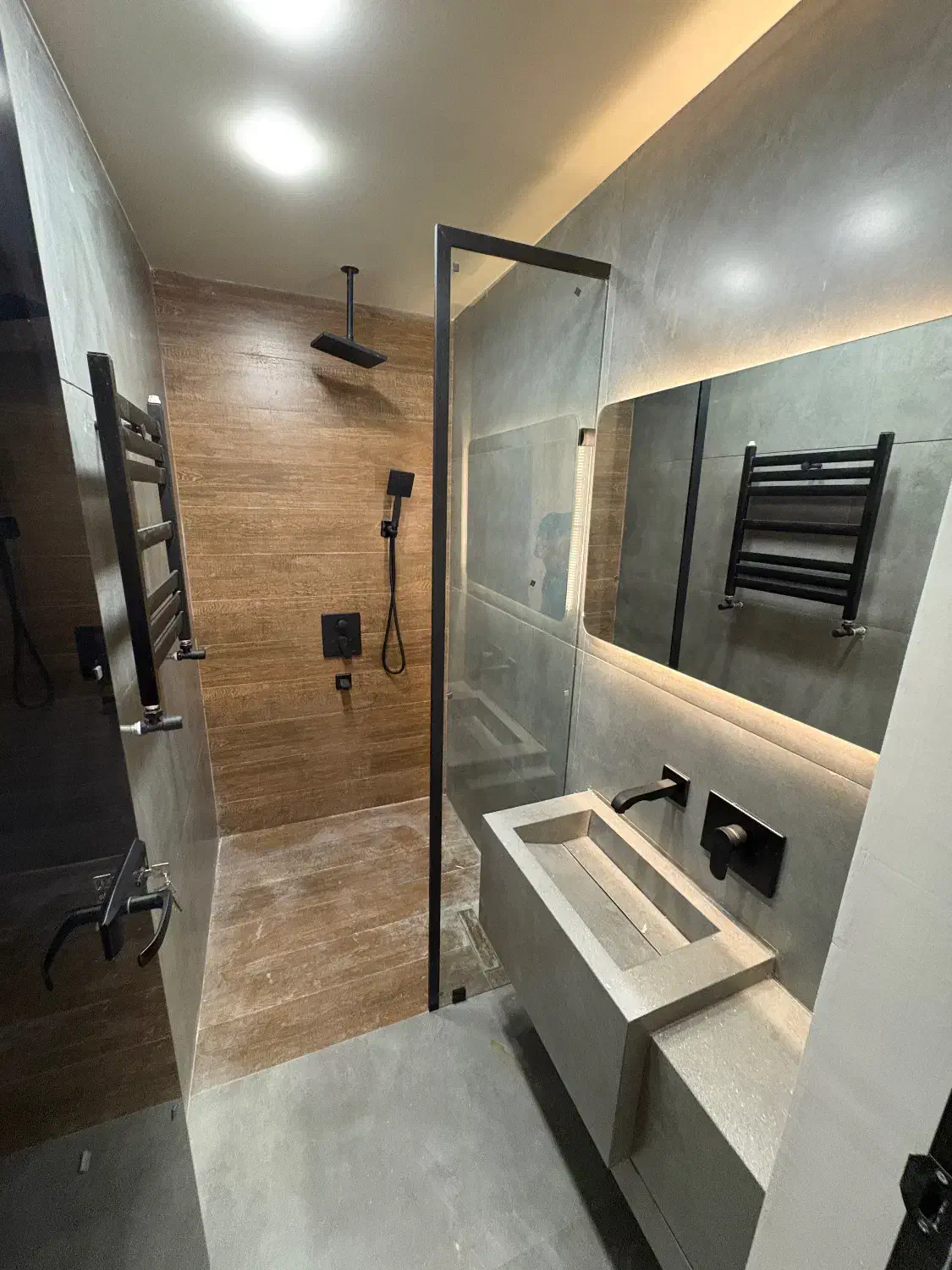 ۱۱۵ متر ۲ خواب کلید نخورده میدان ۶۰ سوپر لوکس