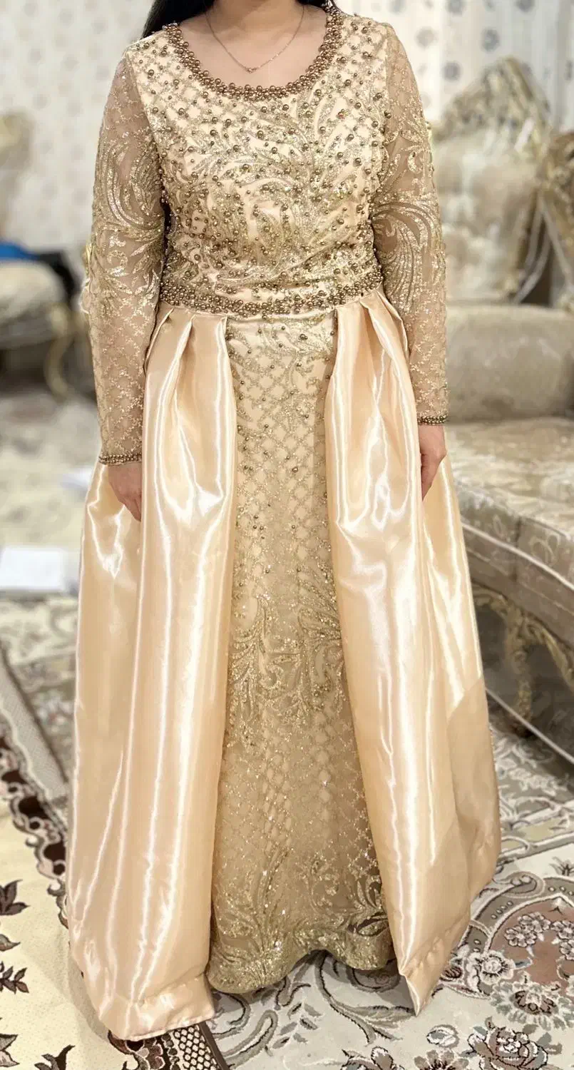 کت مزونی|لباس|ایلام, |دیوار