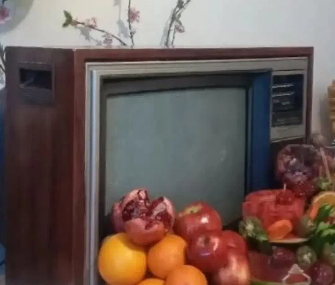 دوعددتلویزیون قدیمی ۲۱|تلویزیون و پروژکتور|هشتگرد, شهرک ریحانه|دیوار