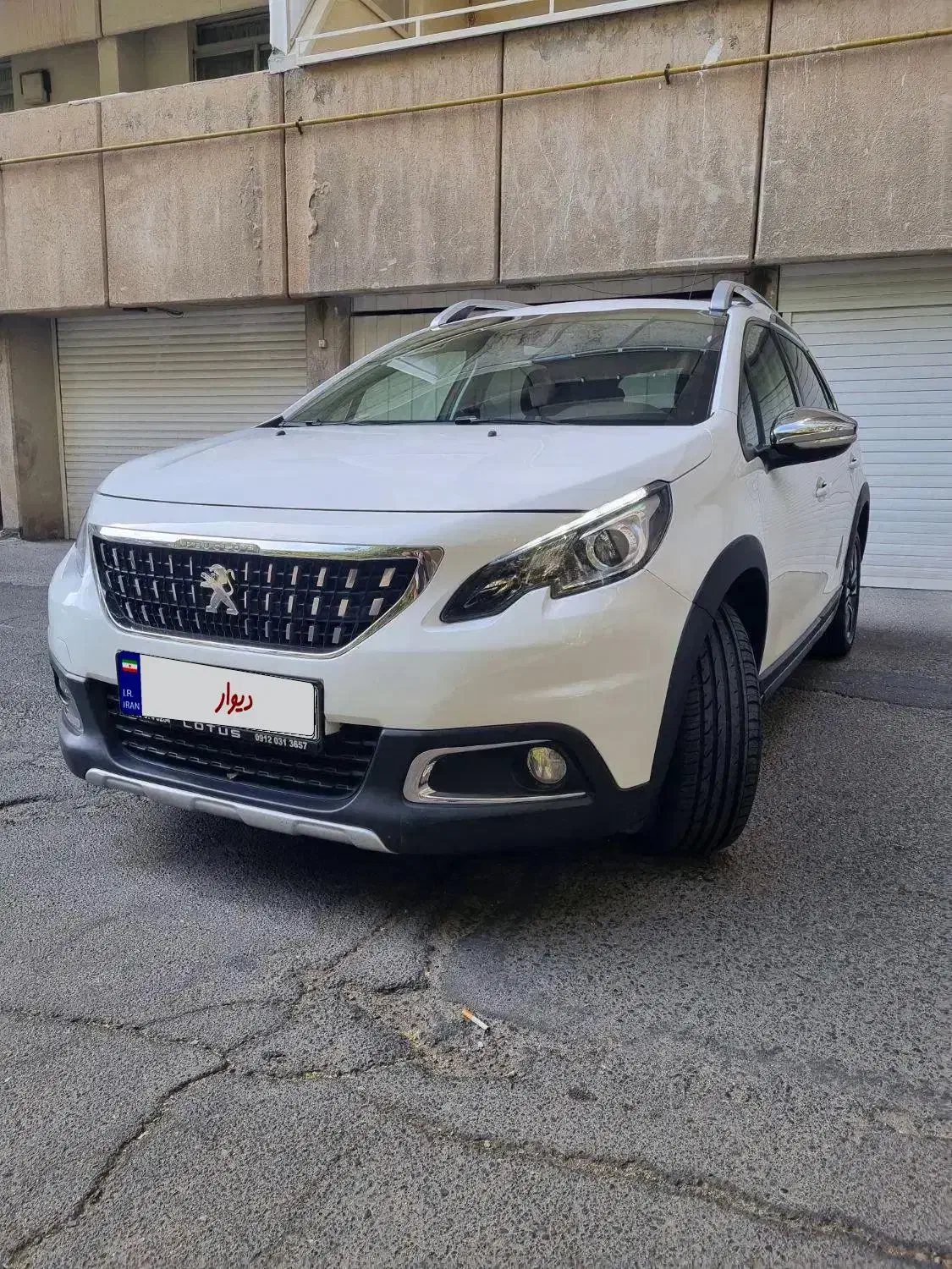 پژو ۲۰۰۸ مدل۹۸،کم کار،تمیز و نو|خودرو سواری و وانت|تهران, اوین|دیوار