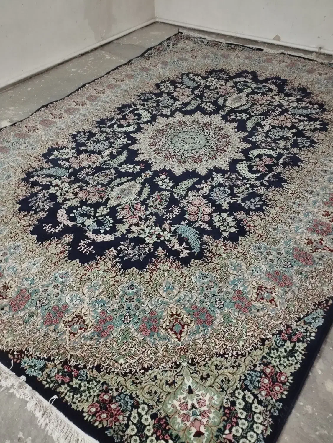 فرش ماشینی|فرش|نسیم‌شهر, |دیوار