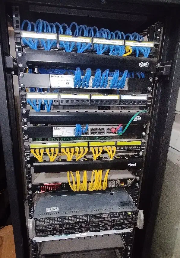 فروش انواع تجهیزات شبکه|مودم و تجهیزات شبکه|اهواز, ۳۰ متری|دیوار