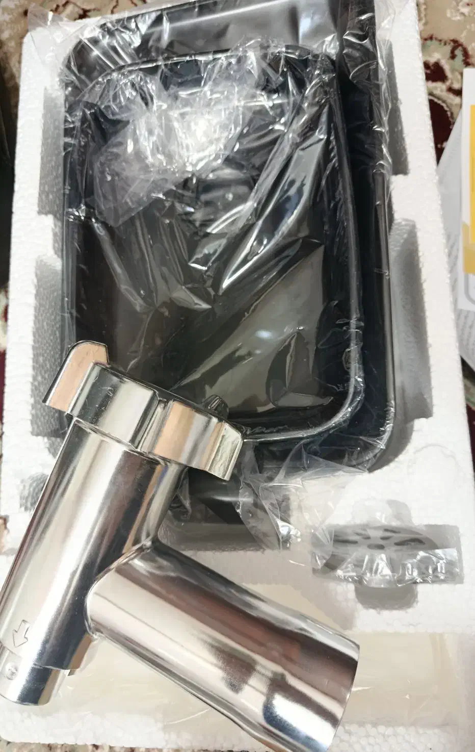 چرخ کوشت گلدفراست|خردکن، آسیاب، غذاساز|اصفهان, طاحونه|دیوار