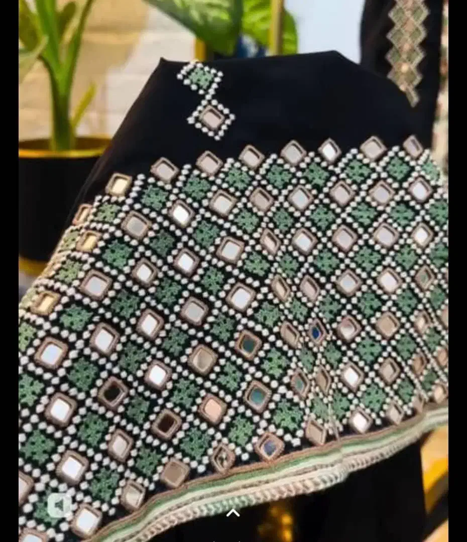 دوخت آیینه ظریف و زیبا پذیرفته میشود|لباس|زهک, |دیوار