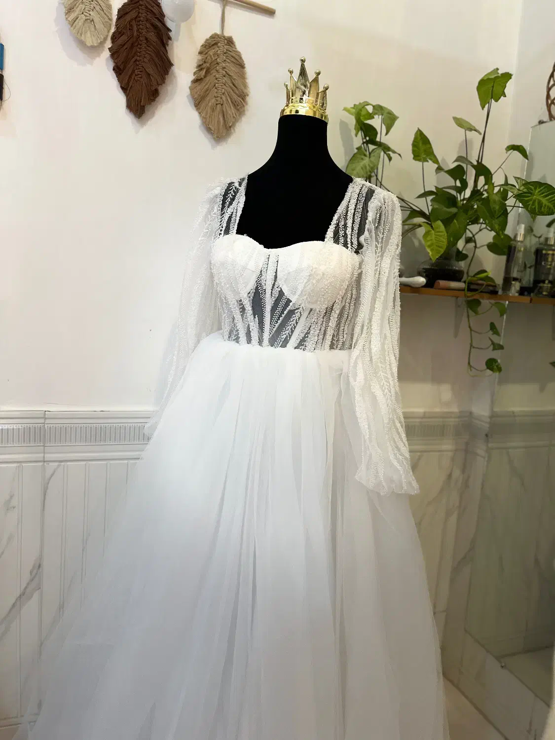 دوخت لباس مجلسی وعقد ولباس عروس|لباس|تبریز, |دیوار