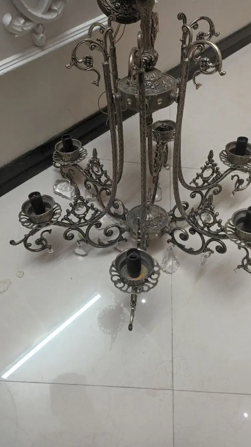 لوستر|لوستر و چراغ آویز|اندیشه, اندیشه فاز ۴|دیوار