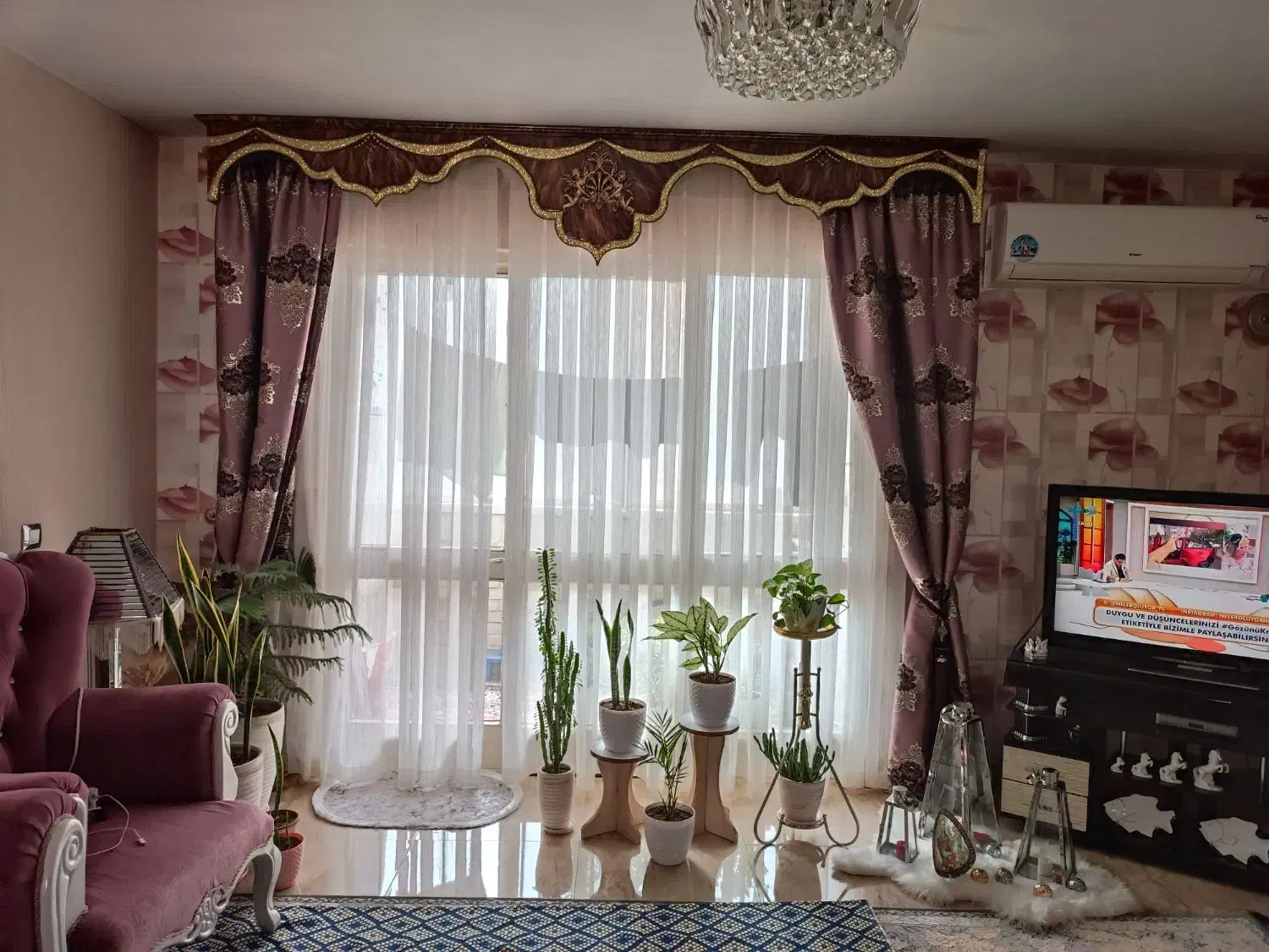 کنار پرده و کتیبه|پرده، رانر، رومیزی|ارومیه, |دیوار