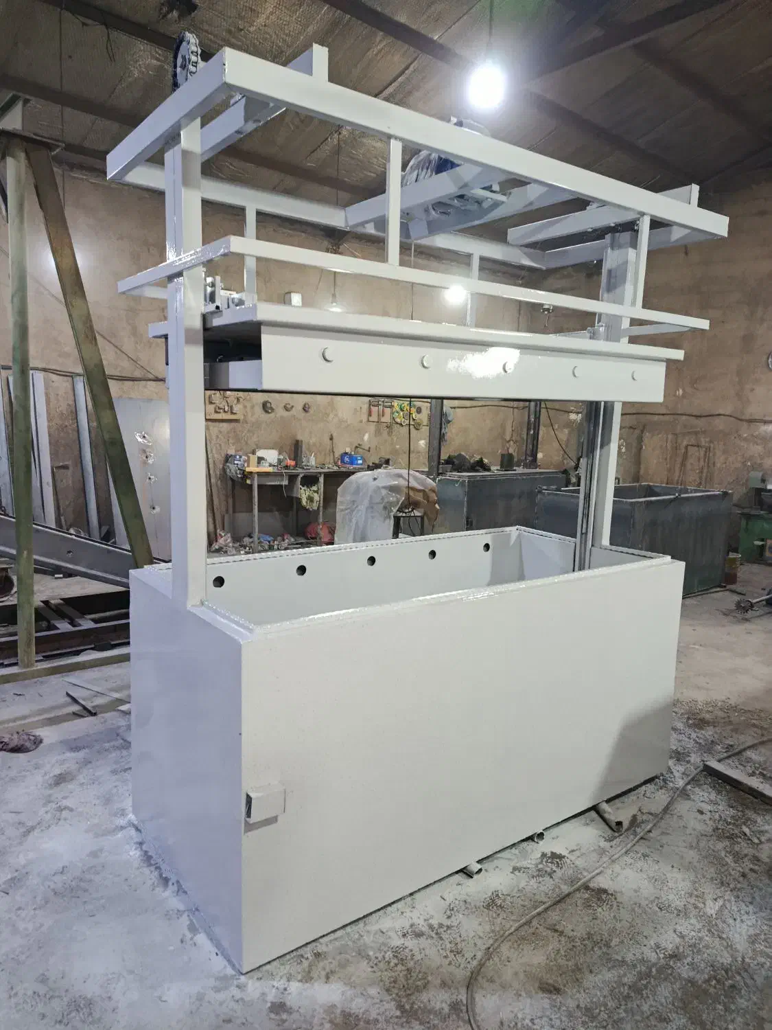 گاوصندوق آسانسوری با سیستم ضربه|ابزارآلات|قم, هنرستان|دیوار