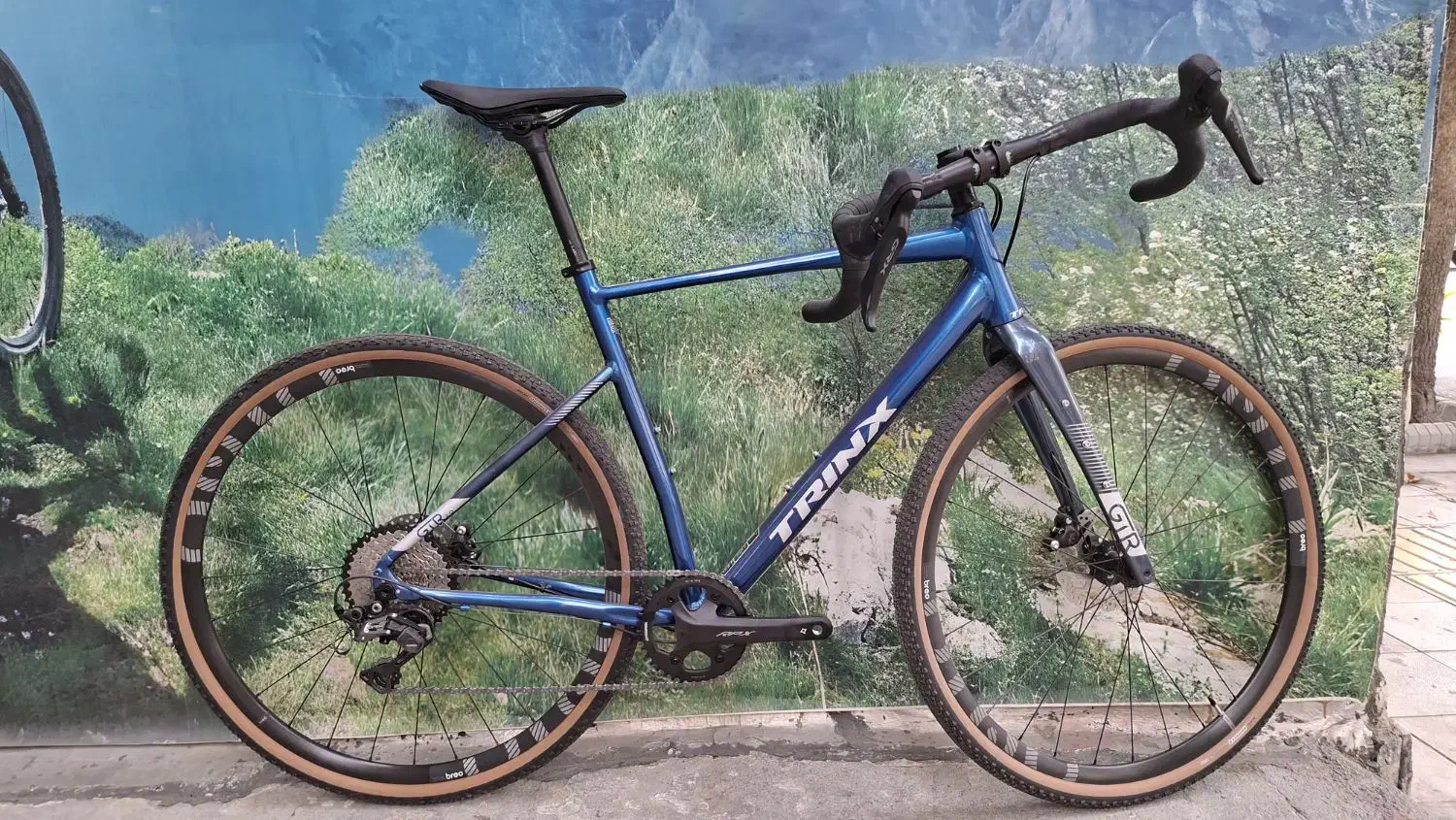 دوچرخه حرفه ای گراول|دوچرخه، اسکیت، اسکوتر|تهران, باغ خزانه|دیوار