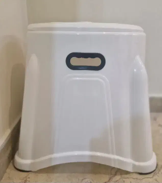 توالت فرنگی پلاستیکی|لوازم سرویس بهداشتی|رباط‌کریم, رباط‌کریم|دیوار