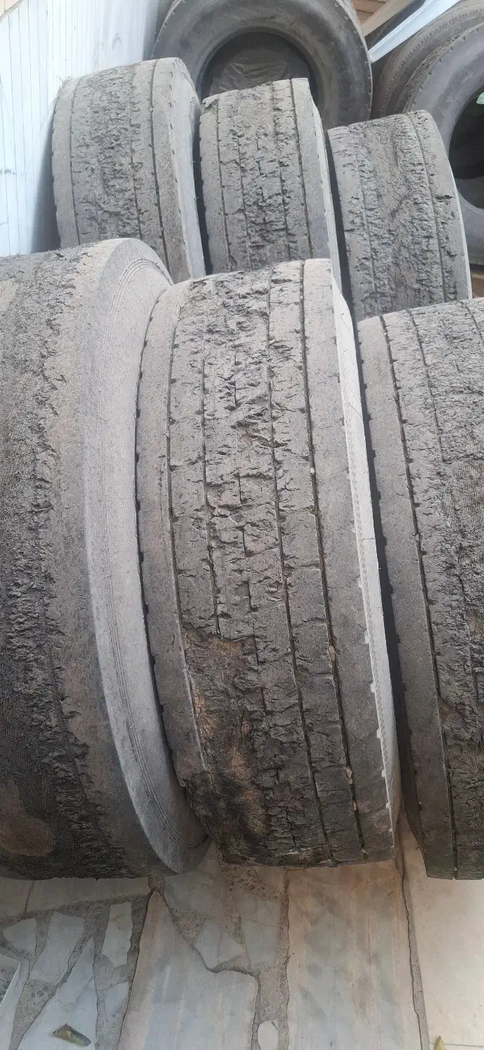 فروش لاستیک ضایعاتی تریلر|قطعات یدکی و لوازم جانبی|یزد, |دیوار