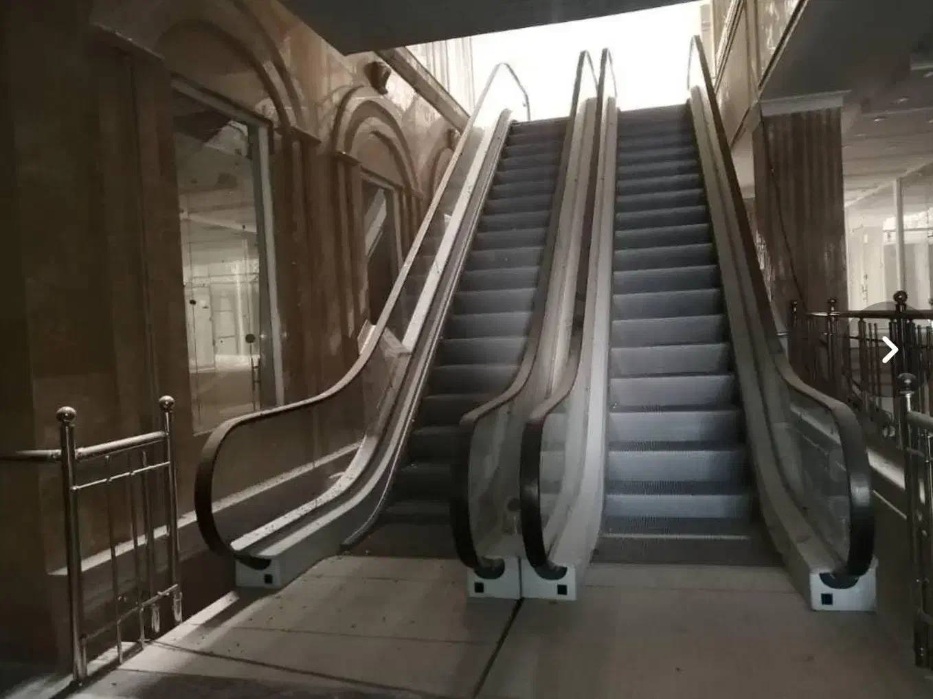 ۱۴متر مغازه در بهترین جای پاساژ الماس|فروش مغازه و غرفه|مرودشت, ابوذر شمالی‎|دیوار