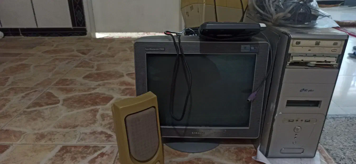 کامپیوتر سالم|رایانه رومیزی|خزل, |دیوار