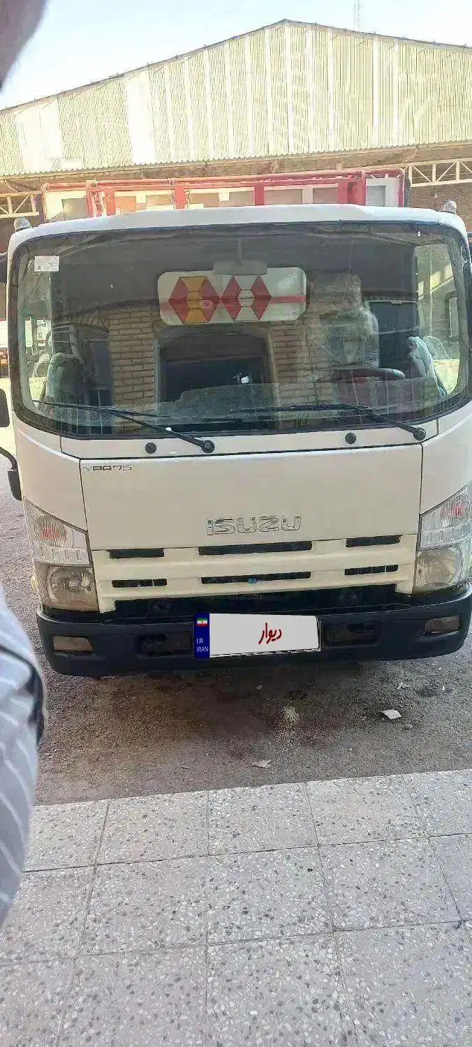 ایسوزو ۶ تن باری مدل ۹۵سه تیکه پلمپ|خودرو سنگین|تهران, جوادیه|دیوار