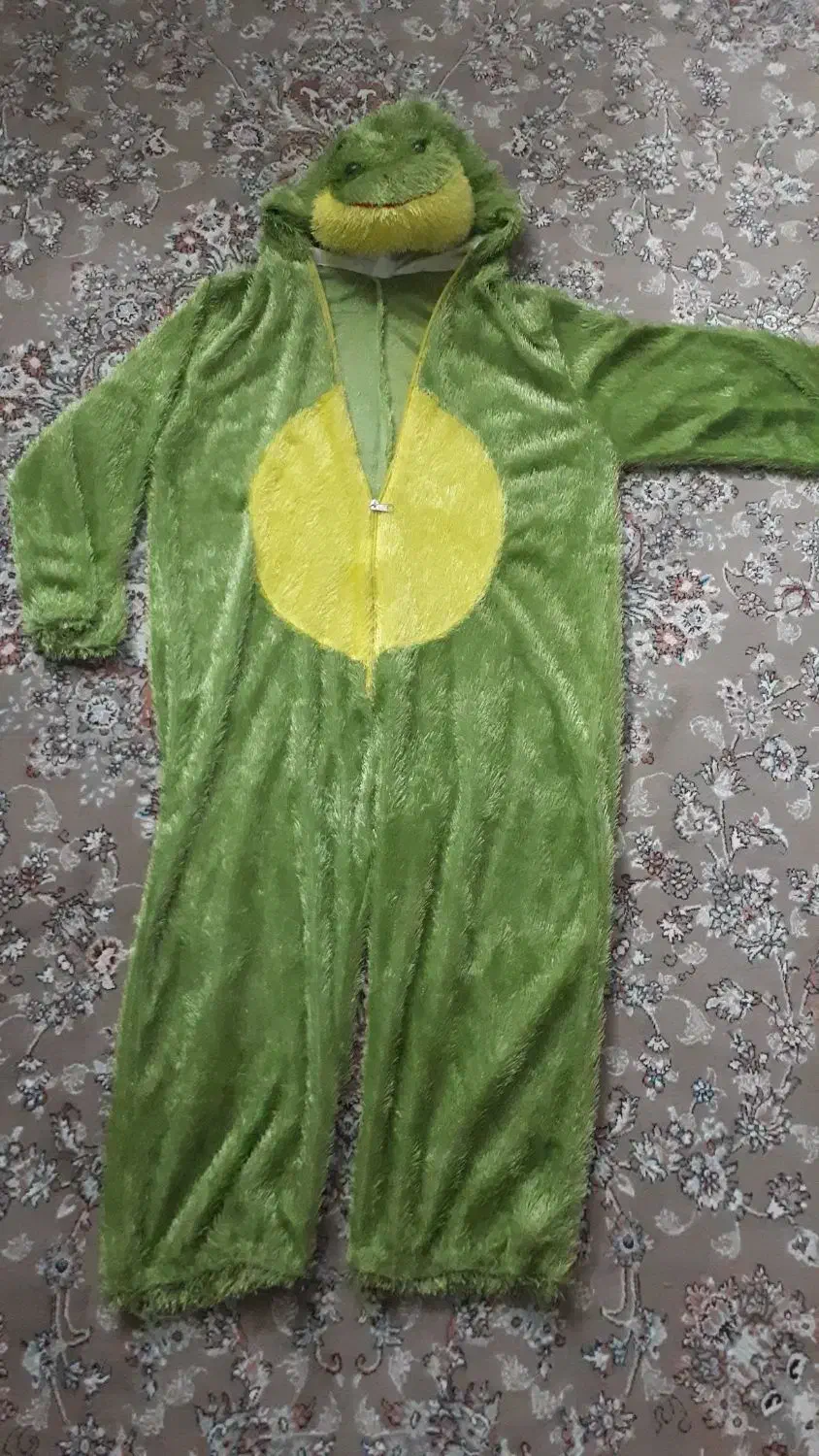 تنپوش عروسک قورباغه ۵تا۸ ساله تمیز و سالم|اسباب‌‌بازی|تهران, مجیدآباد|دیوار