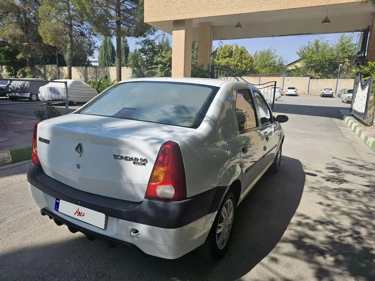 النود ۹۶ بدون رنگ ۲۰۰هزارکیلومتر|خودرو سواری و وانت|شیراز, ارم|دیوار