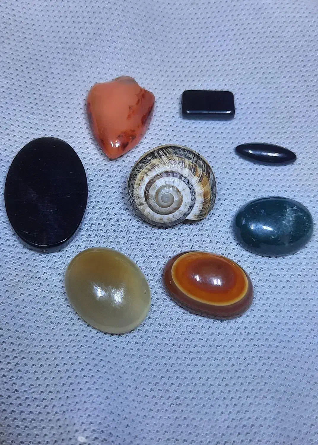 تعدادی سنگ اسیاب  الماس و نگین انگشتر زیبا|کلکسیون اشیاء عتیقه|تهران, چیتگر شمالی|دیوار