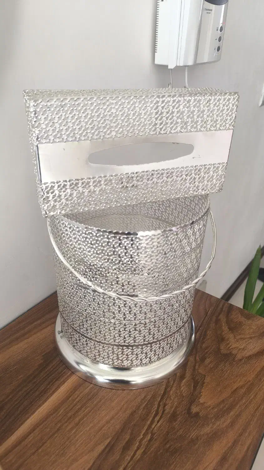 سطل و جای دستمال|لوازم سرویس بهداشتی|برخوار, |دیوار