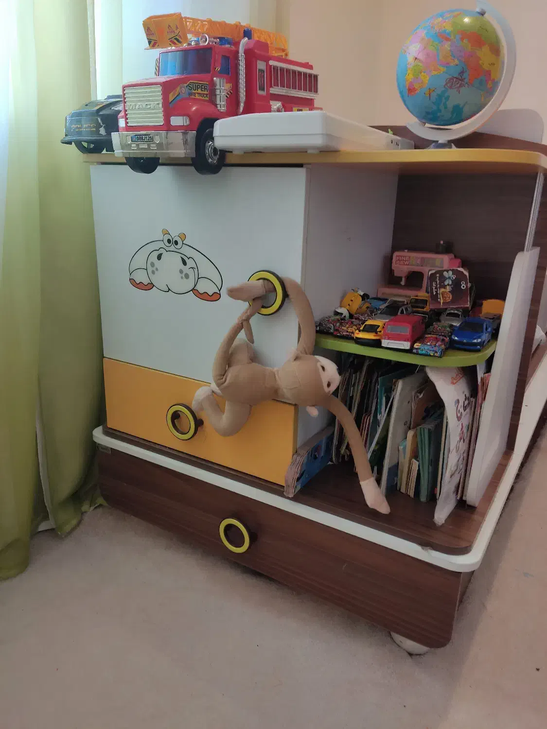 تخت و کمد کودک و نوجوان|تخت و سرویس خواب|اهواز, فاز ۱ پادادشهر|دیوار