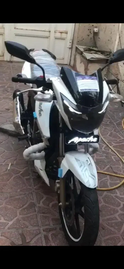 آپاچی ۱۸۰|موتورسیکلت|تهران, فلسطین (میدان انقلاب)|دیوار