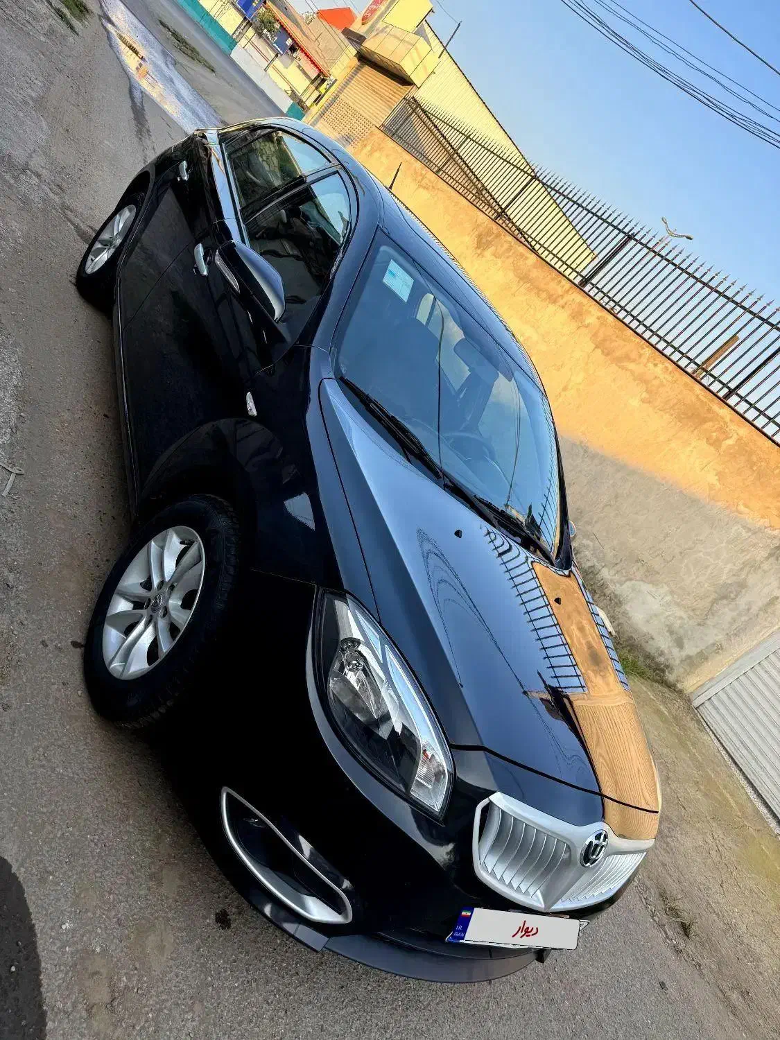 برلیانس ۳۲۰موتور بزرگ مدل۹۷|خودرو سواری و وانت|شلمان, |دیوار