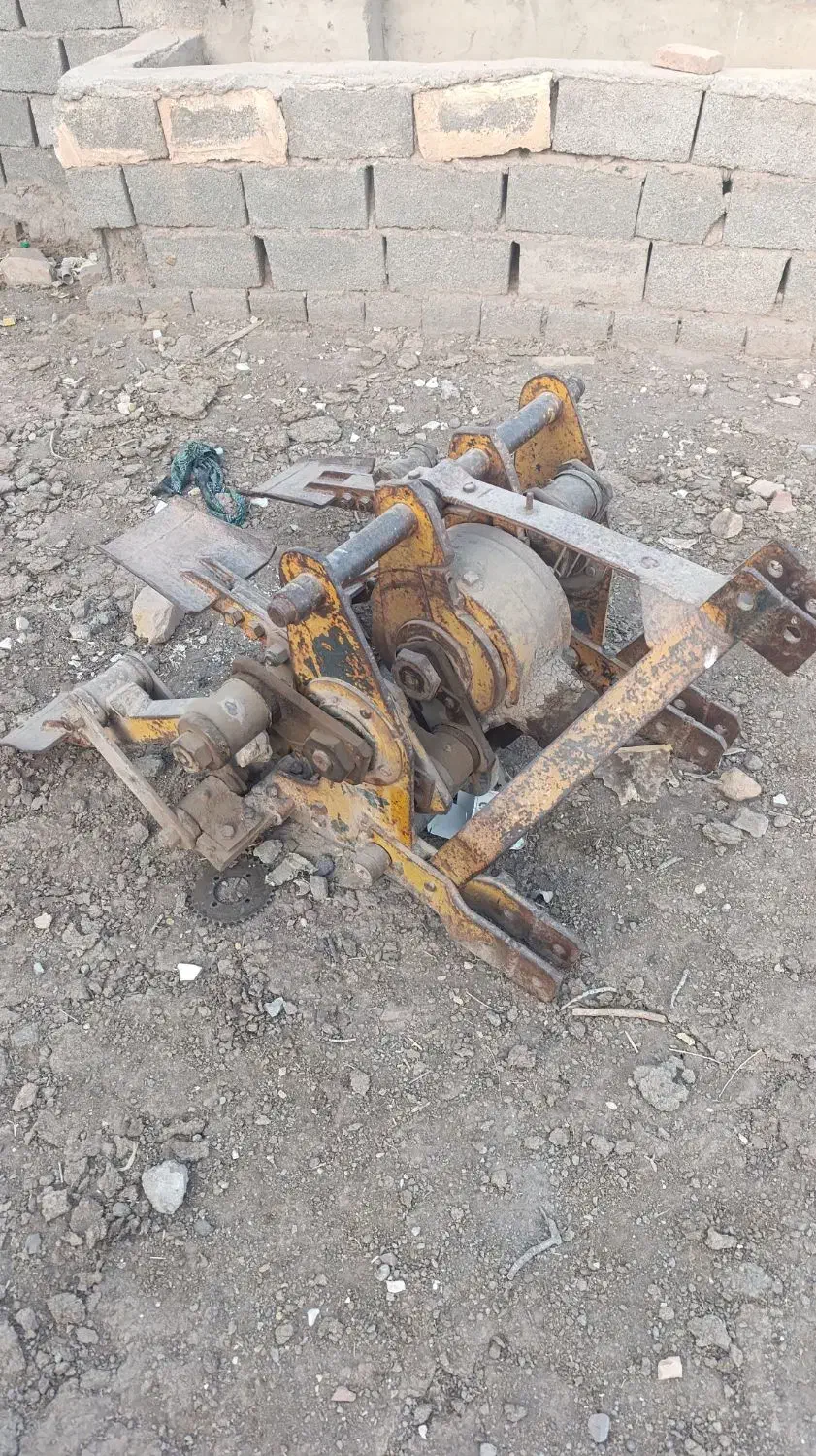 چهار بیل و پنچ بیل تراکتور|قطعات یدکی و لوازم جانبی|رفسنجان, |دیوار