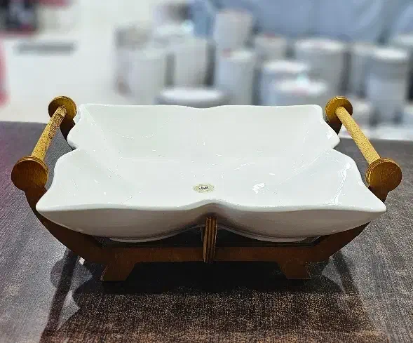 ظروف سرامیکی پایه چوبی|ظروف سرو و پذیرایی|یزد, |دیوار