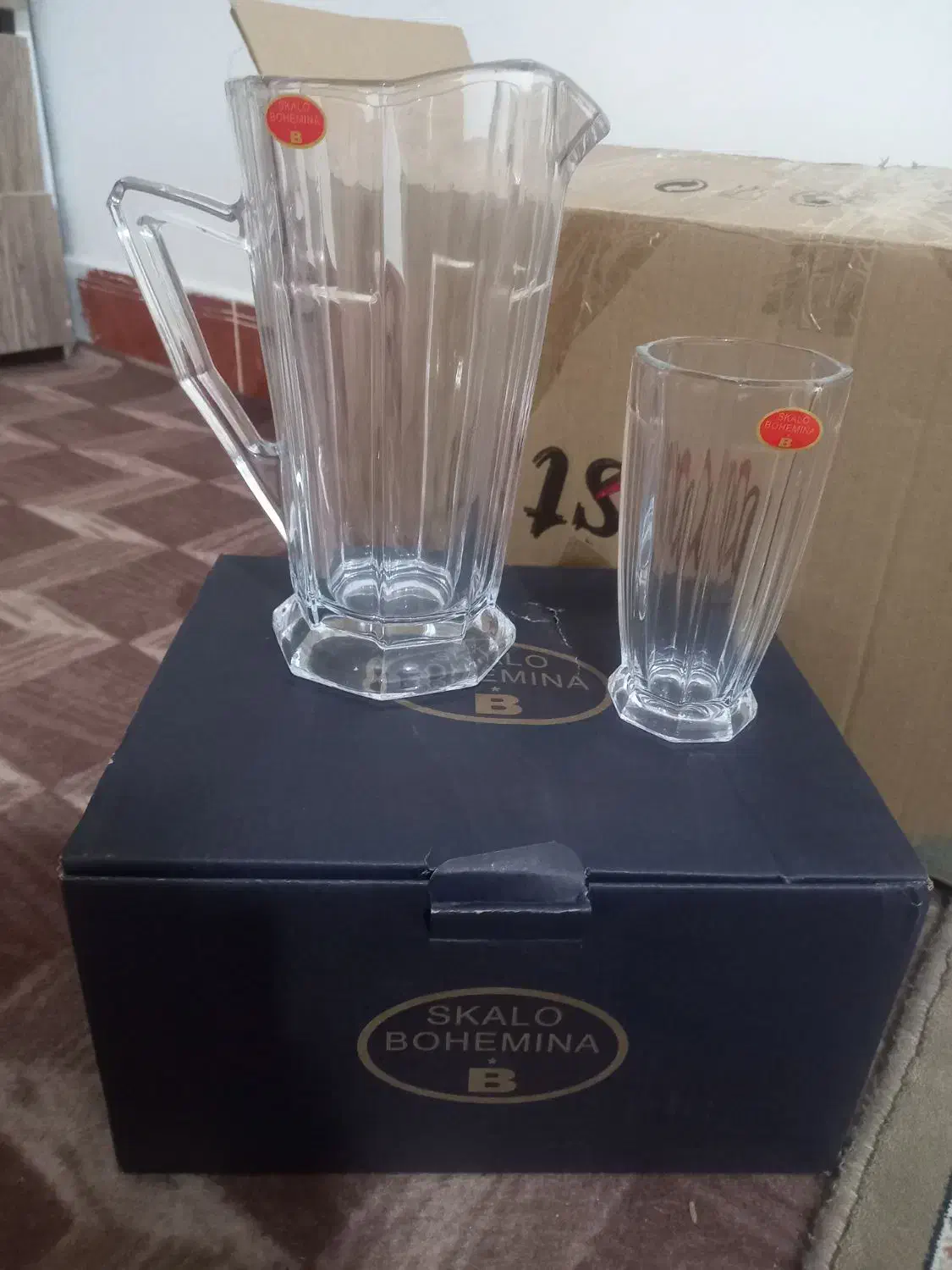 ۴ دس پارچ ولیوان و۴ دس استکان چای خوری|ظروف سرو و پذیرایی|کوهدشت, |دیوار