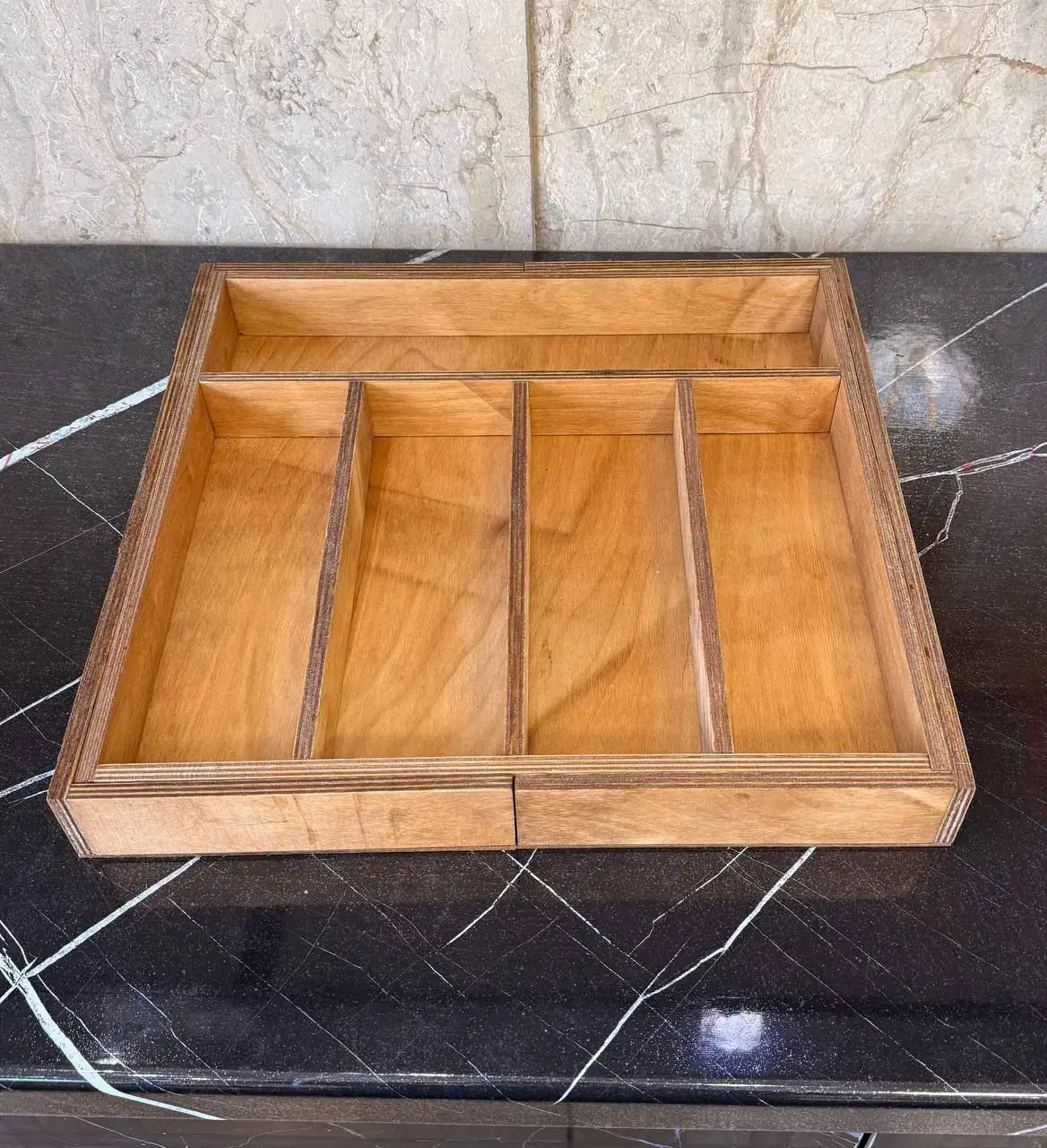 جاقاشقی چوبی کشویی ،تمام چوب ضد آب قابل تنظیم|آب‌چکان و نظم‌دهنده ظروف|مشهد, سپاد|دیوار